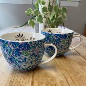 Lily Pulitzer mugs 💠